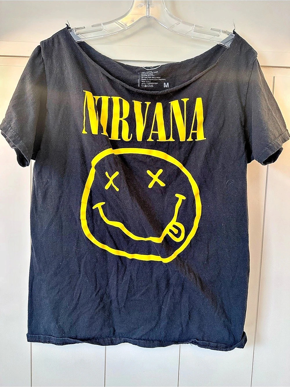 Nirvana Smiley Face Graphic Tee Graphic Tee Black & Yellow Size Medium